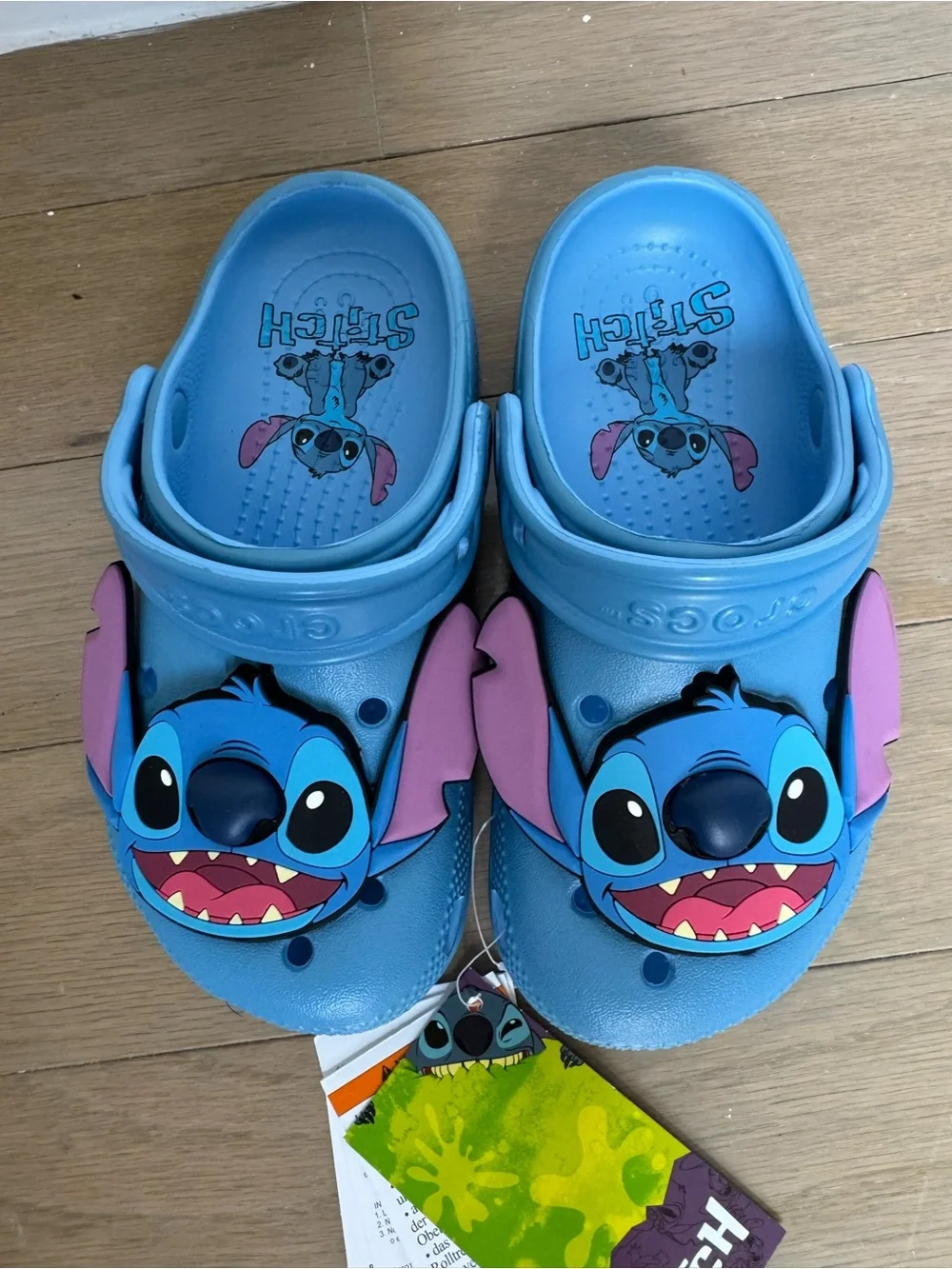 CROCS new